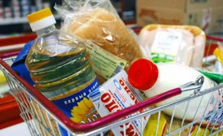 Кабмін обмежив націнку ще на ряд соціальних продуктів харчування до кінця карантину