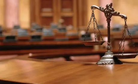 Суд скасував передачу земельної ділянки водного фонду в приватну власність