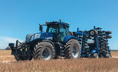 Безпілотний трактор New Holland NHDrive  здобув міжнародне визнання