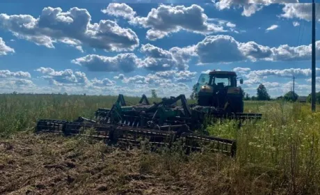 На Київщині тракторист підірвався на міні