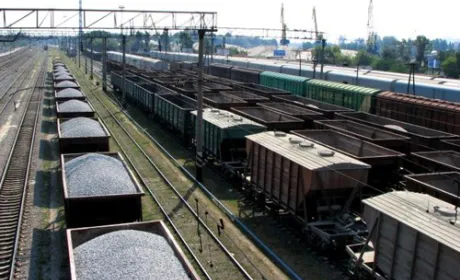 Функціонал онлайн-сервісів Укрзалізниці буде значно розширено, — Євген Кравцов