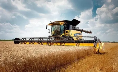 Аграрії Херсонщини розпочали збирання врожаю ранніх зернових