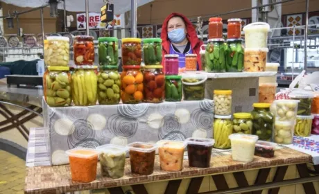 Відсьогодні в Києві почнуть працювати всі ринки та ярмарки