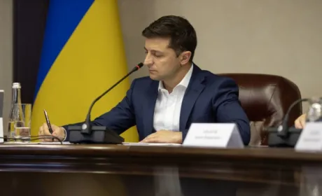 Президент підписав закон, що скасовує «соєві правки»