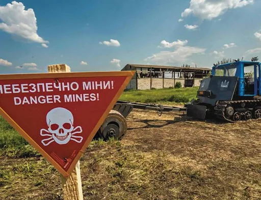 Як фермеру отримати компенсацію за розмінування земель: відповідь експерта