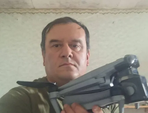Шановні читачі! Просимо вашої допомоги