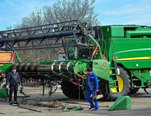 На Одещині готують комбайни до жнив
