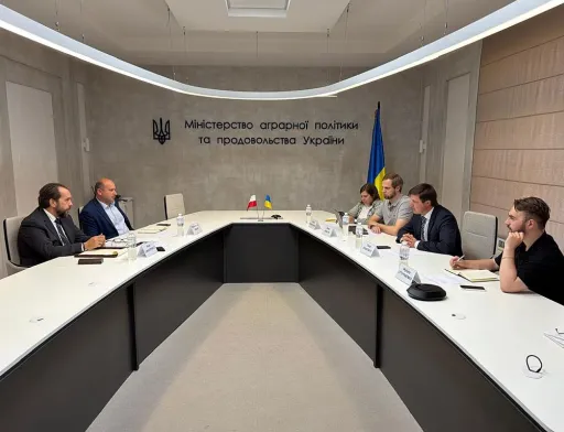 Україна та Польща обговорили альтернативні маршрути агроекспорту, зберігання врожаю та підтримку аграріїв