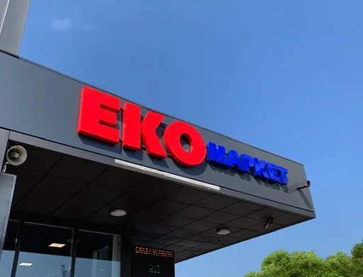 Внаслідок російської атаки пошкоджено склад ЕКО Маркет