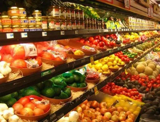 Порівняльні ціни на фрукти в Польщі та Україні