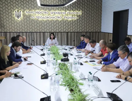 УЗА та Укрзалізниця домовились посилити координацію щодо відкриття нових елеваторів та маршрутних станцій, - логістичний штаб Мінагрополітики