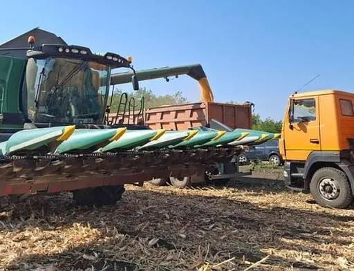 Агровіста почала збирати кукурудзу