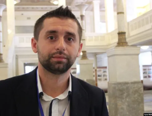 З голосами дійсно важко. Пояснюємо і показуємо, що ринок землі має бути — Арахамія