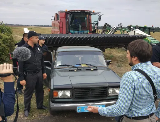 Антирейдерський штаб Київщини рекомендував поліції зупинити збирання врожаю рейдерами
