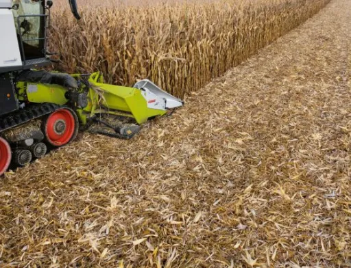 Вперше CLAAS представляє CORIO STUBLE CRACKER з інтегрованим мульчером для стерні