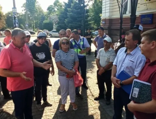 20 фермерів з Миколаївщини звинувачують ексдепутата облради в рейдерстві
