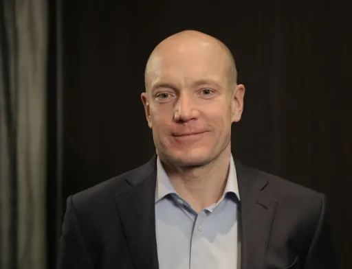 Президент Європейської бізнес асоціації Томаш Фіала: "Зростання выдбулося завдяки досить швидкому відновленню внутрішніх інвестицій. Крім того, в країні зібрали дуже добрий урожай, відновлюється будівництво, торгівля і транспорт"