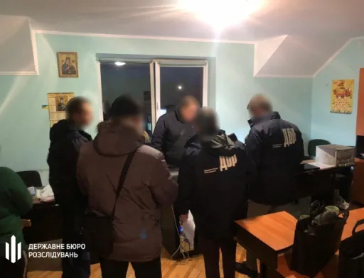Керівники Держгеокадастру намагалися заволодіти землею на Львівщині
