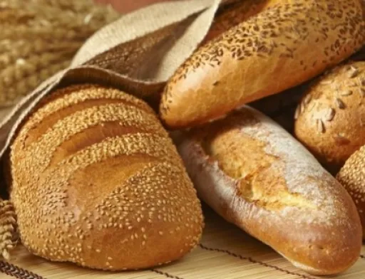 Україна в першому півріччі скоротила виробництво хліба на 14%, — Держстат