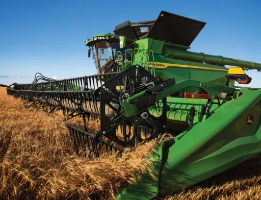 John Deere представила нові високопродуктивні комбайни X-серії