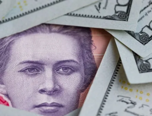 Курс гривні може зміцнитися до 22 грн/$ вже в першій половині 2020 року