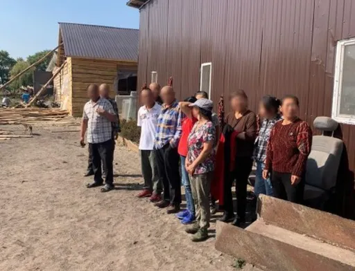 На Київщині правоохоронці затримали групу фермерів-нелегалів із Китаю