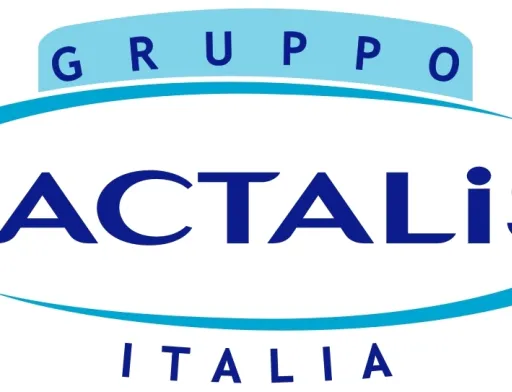Французская компания Lactalis, крупнейший в мире производитель молока, заявила о начале процедуры выкупа всех не принадлежащих ей акций итальянского конкурента Parmalat