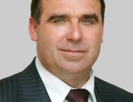 Якщо не стримаємо вірус, то буде нікому сісти за кермо трактора, — аграрій Валерій Мартишко