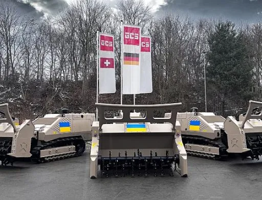 Сапери НІБУЛОНу пройшли навчання з експлуатації та обслуговування машин розмінування GCS