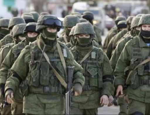 Російські окупанти грабують людей у селах на Чернігівщині