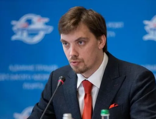 Іноземцям дозволять купувати землю в Україні, - Гончарук