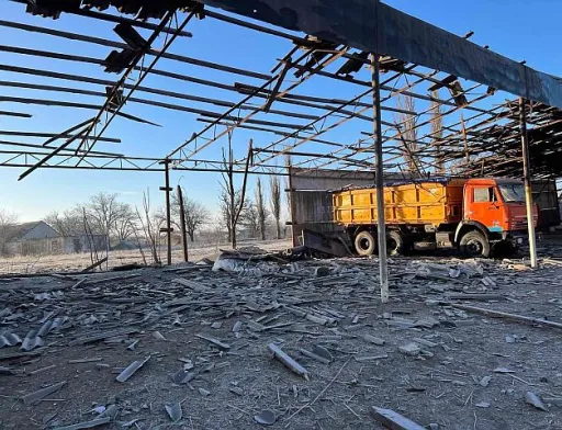 Внаслідок обстрілу зруйноване агропідприємство на Миколаївщині