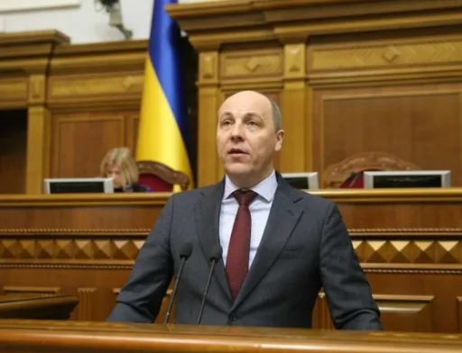 Голосування по землі або мові під час пандемії є політичним мародерством, — Парубій