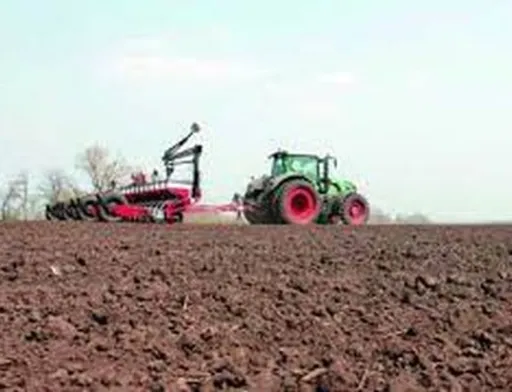 На Рівненщині засіяли вже майже 3 тис. гектарів