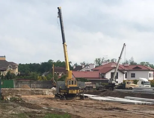 Члени Нацакадемії наук незаконно передали забудовнику землю вартістю 300 млн гривень