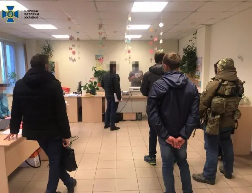 СБУ викрила схему «тіньової» реалізації соняшникової олії на 2,3 млрд грн