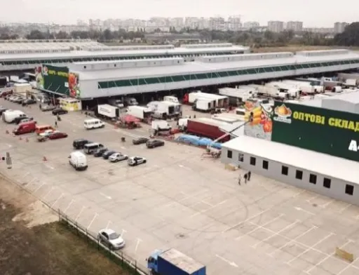 Фермери ринку «Столичний» у Києві звинуватили Молчанову в рейдерстві