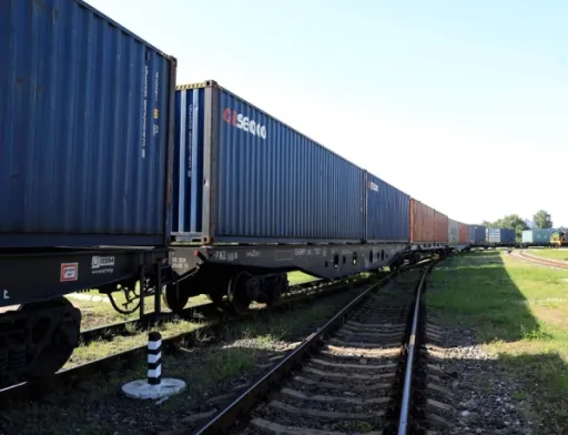 Укрзалізниця прийняла перший контейнерний поїзд із Китаю
