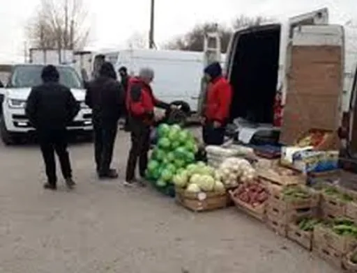 Оптовий ринок овочів та фруктів, що на Херсонщині, повертається до життя