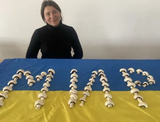 «Яблунівські печериці» щомісяця безкоштовно передають 200 кг грибів на потреби ЗСУ