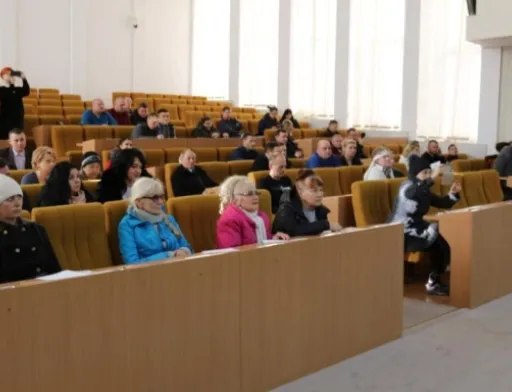 Застрибнути в останній вагон. У Миколаєві розбиралися, як встигнути отримати законні 2 га сільгоспземлі