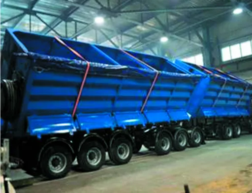 Первый отечественный автопоезд-зерновоз "КрАЗ-Караван" - это настоящий дебют украинского машиностроения, достойный конкурент КамАЗа и МАЗам, а также западным аналогам