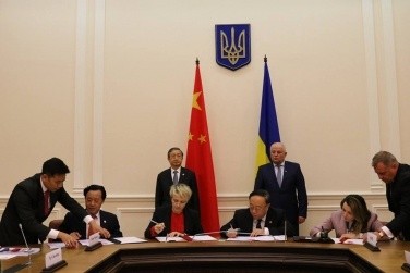 Україна та КНР підписали Програму інвестиційного співробітництва в АПК фото, ілюстрація