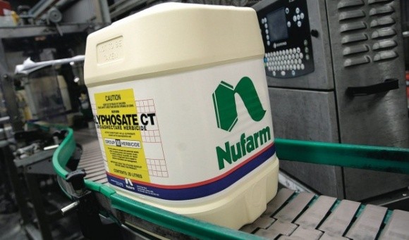 Частину активів компаній Bayer та Monsanto може придбати Nufarm фото, ілюстрація