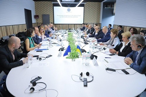 Україна та ЄС обговорили співпрацю в області органічного виробництва фото, ілюстрація