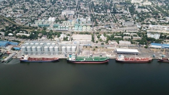 Glencore завершив придбання крупного терміналу з перевантаження олії в Миколаєві фото, ілюстрація