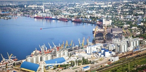 За 11 місяців 2018 року порти України більш ніж на 700 тис. тонн перевищили обсяг перевалки минулого року фото, ілюстрація