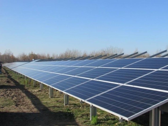 На Полтавщині будують сонячну електростанцію потужністю 15 МВт фото, ілюстрація