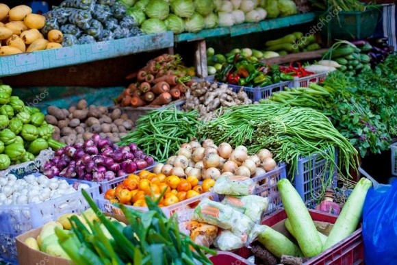 Більш як 80% овочів і фруктів в Україні продаються за готівку, і фермер не несе відповідальності за якість фото, ілюстрація