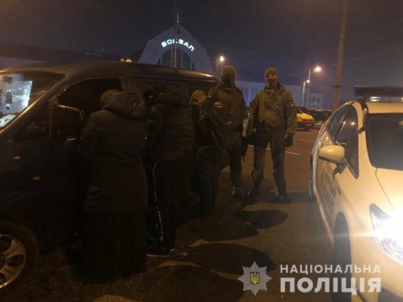 Правоохоронці звільнили 94 особи, які з примусу ОПГ працювали на сільськогосподарських роботах фото, ілюстрація